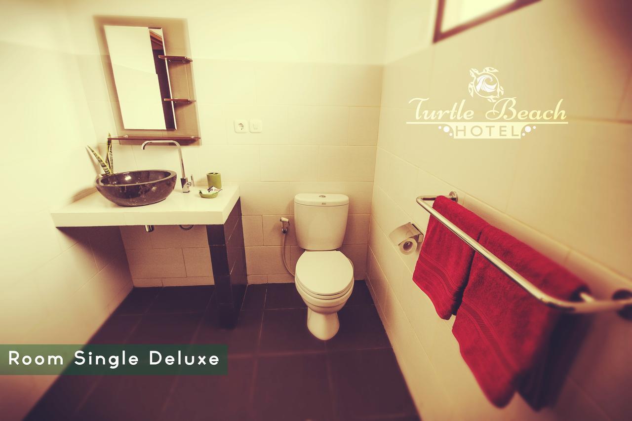 Turtle Beach Hotel Ujunggenteng Екстер'єр фото